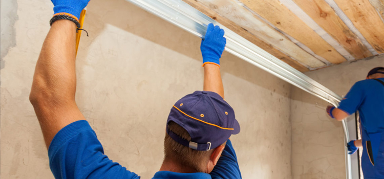 commercial overhead garage door repair in Kissimmee